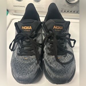 Hoka Clifton 8 shoes